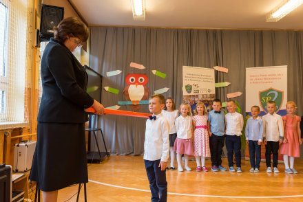 Pasowanie pierwszoklasistów na uczniów w SP 2